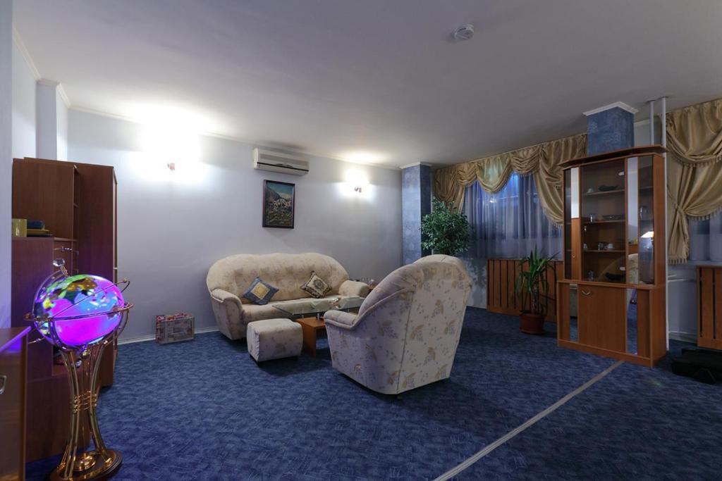 Yor-Daniel Hotel Πάζαρτζικ Εξωτερικό φωτογραφία